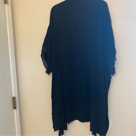 Treasure & Bond black boho fringe trim beachy coastal kimono swim coverup top OS - Picture 5 of 15